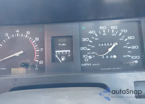 1990 Nissan D21 Short Bed z USA, uszkodzony, nr VIN 1N6SD11SXLC367359